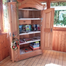 Wintergarten mit Spielesammlung